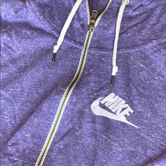 Nike Zip-Up Sweatshirt - Picture 2 of 4